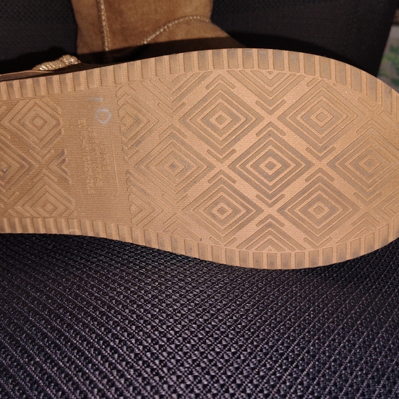 Life Stride Brown Suede Ankle Boots - Picture 2 of 3